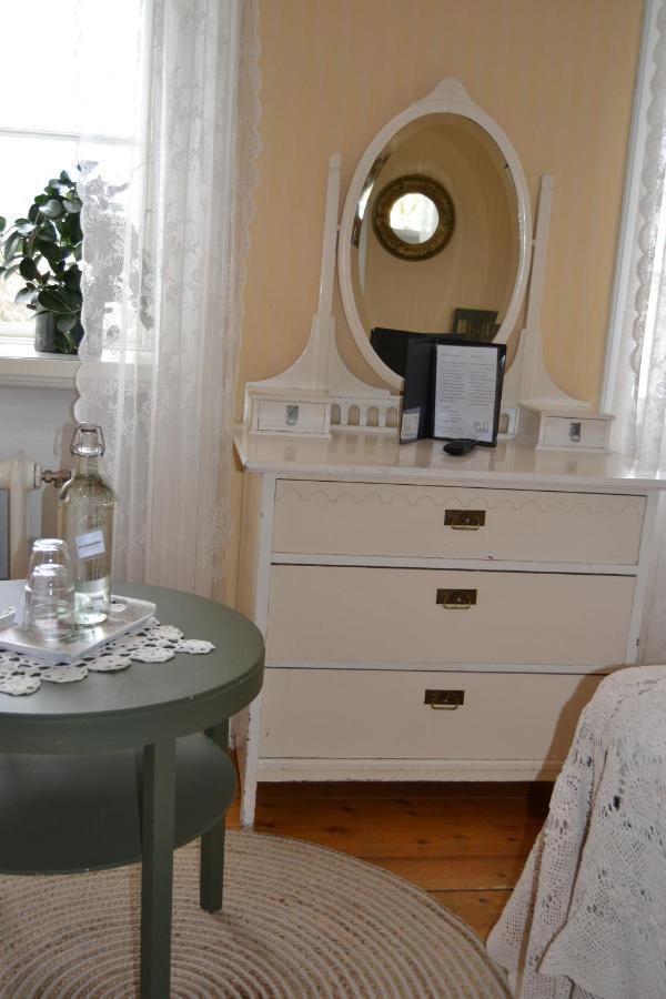 Lilla Hotellet Bed & Breakfast I Alingsås Eksteriør billede